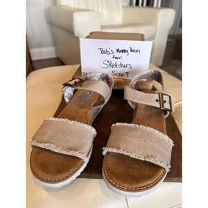Skechers BOBS Memory Foam Sandals Size 7 Beige Canvas Espadrille